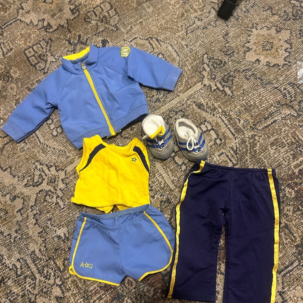 American Girl 2 in 1 Running Set